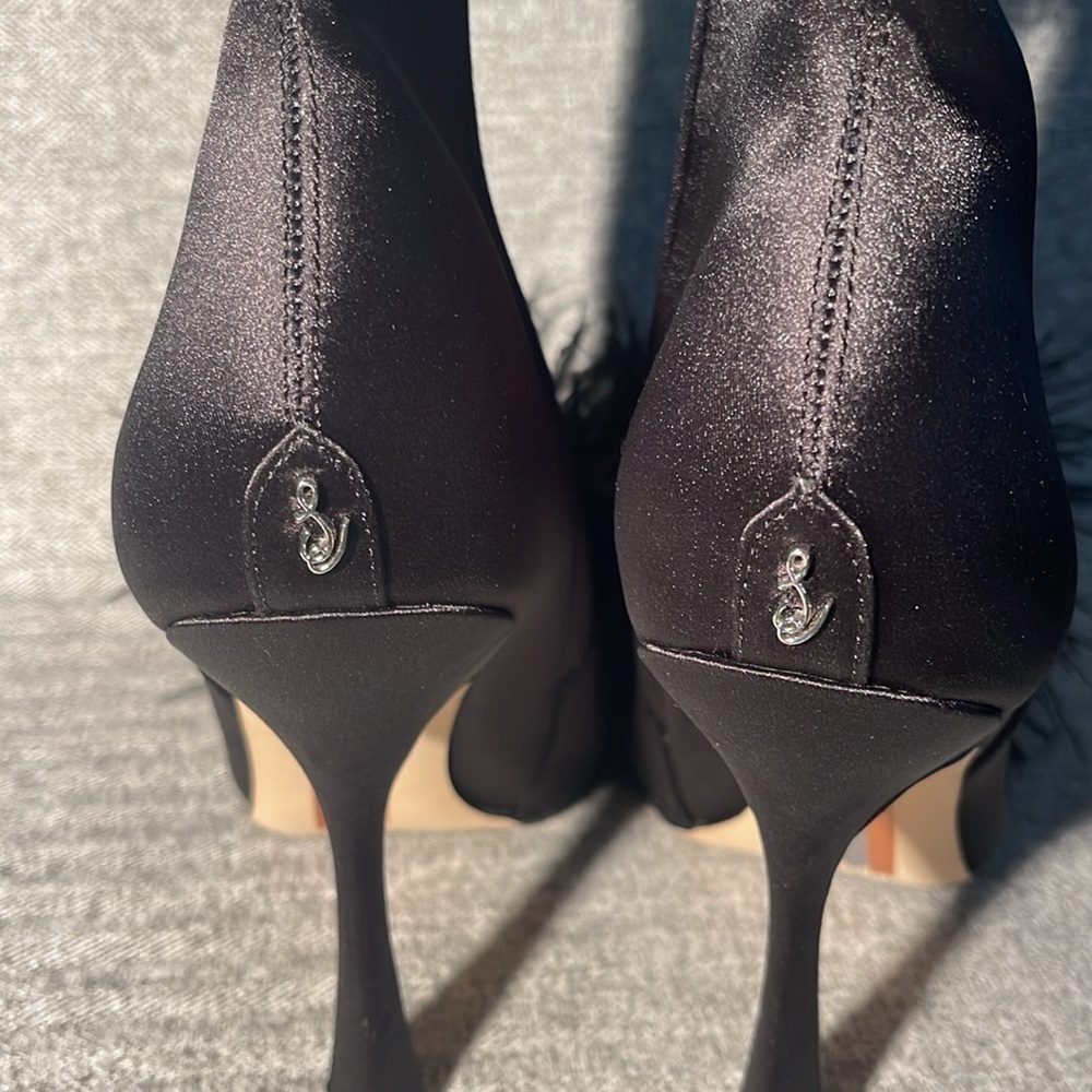 Sam Edelman Fancy Feather Dress Booties. NEW - Picture 5 of 8